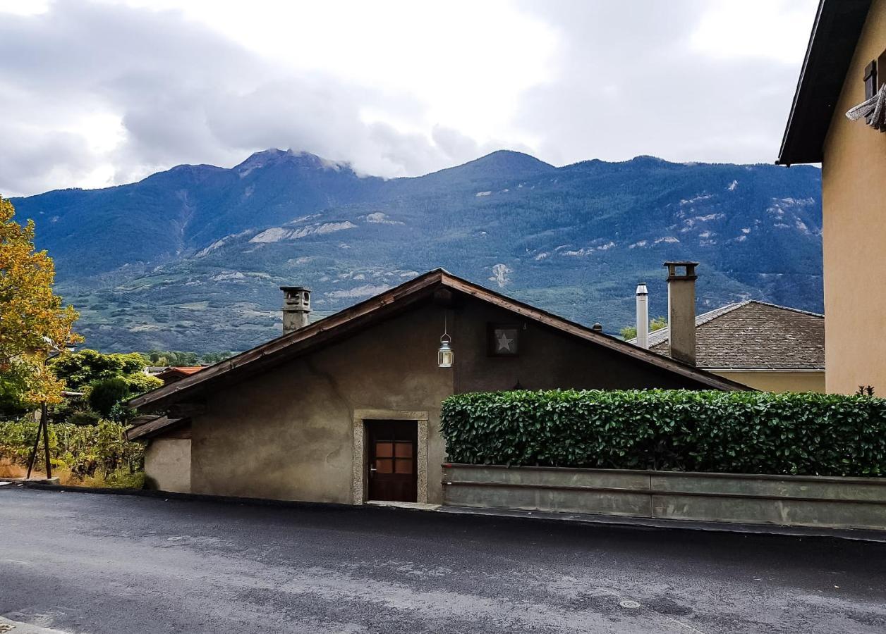 Fully, Valais Chalet Accueillant Avec Cheminee Villa Exterior photo